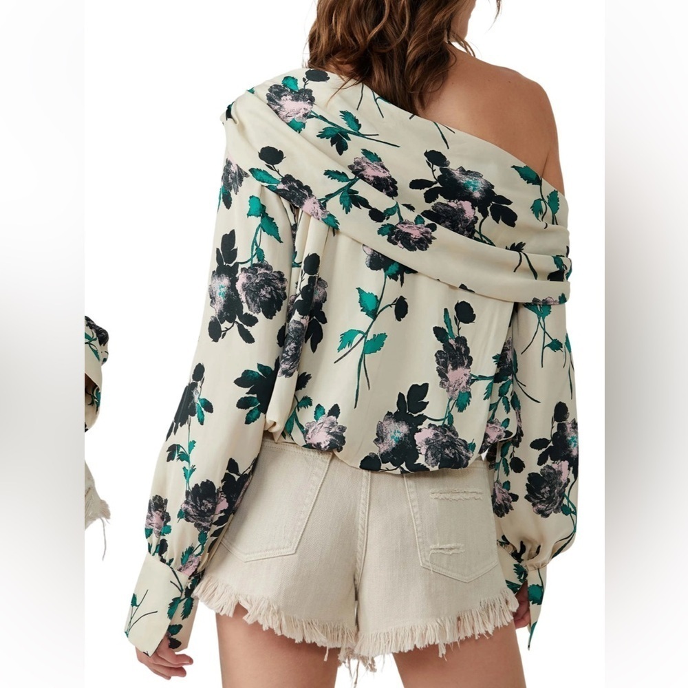 NWT Free People Off-Shoulder Floral Blouse - Black and Green on White - Picture 2 of 7
